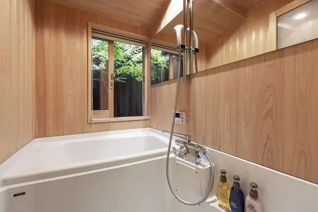 Traditional Ev (Japanese Style Town House)