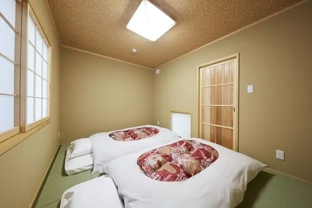 Traditional Ev (Japanese Style Town House)