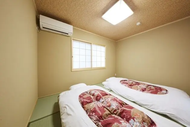 Traditional Ev (Japanese Style Town House)