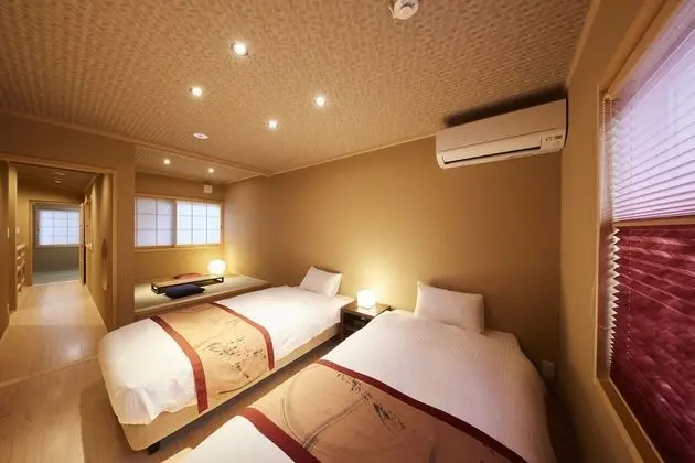 Traditional Ev (Japanese Style Town House)