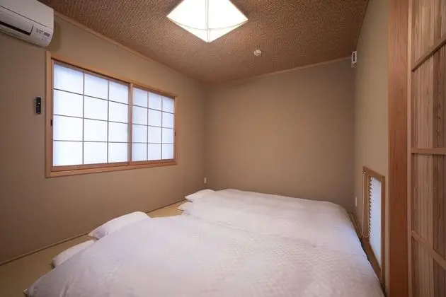 Traditional Ev (Japanese Style Town House)
