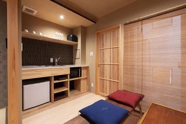 Traditional Ev (Japanese Style Town House)