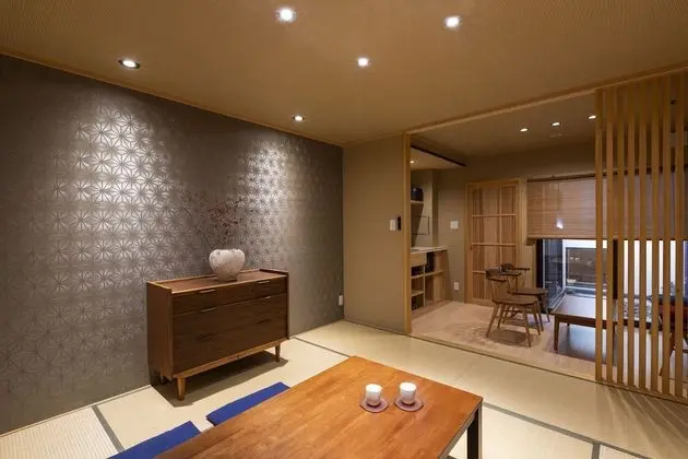 Traditional Ev (Japanese Style Town House)