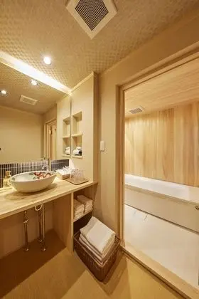 Traditional Ev (Japanese Style Town House)