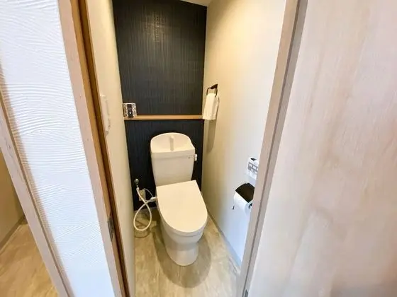 İki Ayrı Yataklı Oda, Sigara İçilmez