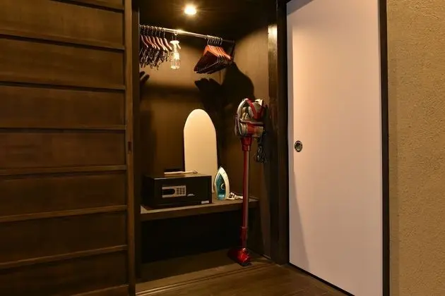 Ev (Private Vacation Home)