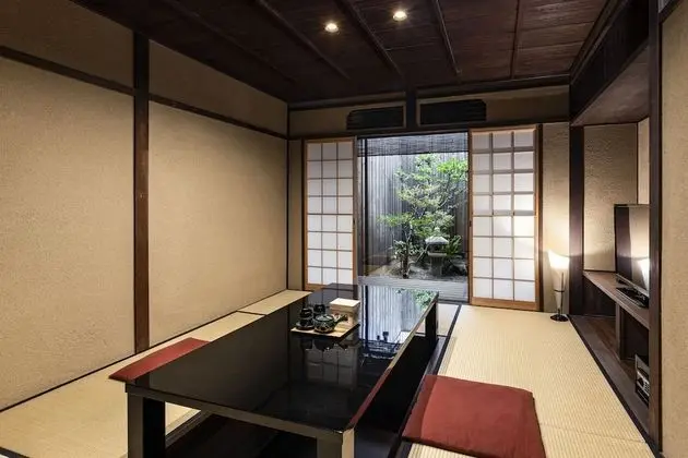 Ev (Private Vacation Home, For 7 People)