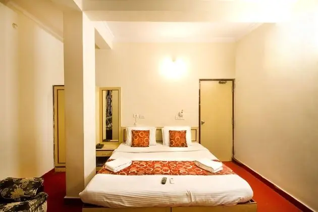 Deluxe Tek Büyük Yataklı Oda, Sigara İçilebilir, Şehir Manzaralı