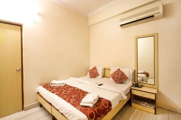 Deluxe Tek Büyük Yataklı Oda, Sigara İçilebilir, Şehir Manzaralı