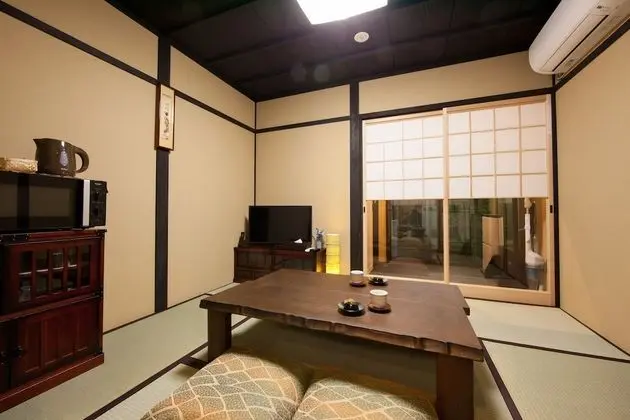 Traditional Sıra Ev (Japanese Style)