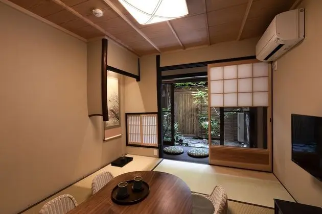 Ev (Private Vacation Home, For 7 People)