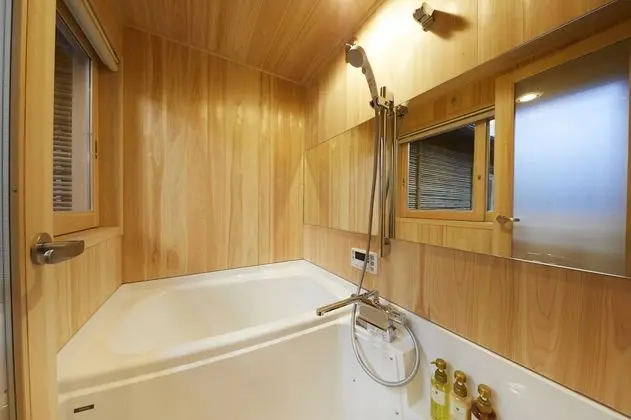 Ev (Private Vacation Home, For 7 People)