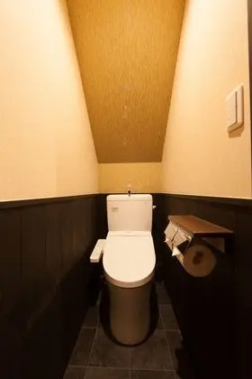 Ev (Japanese Town Style)