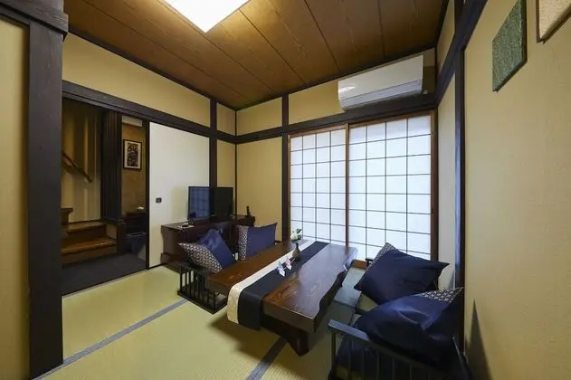 Ev (Japanese Style)