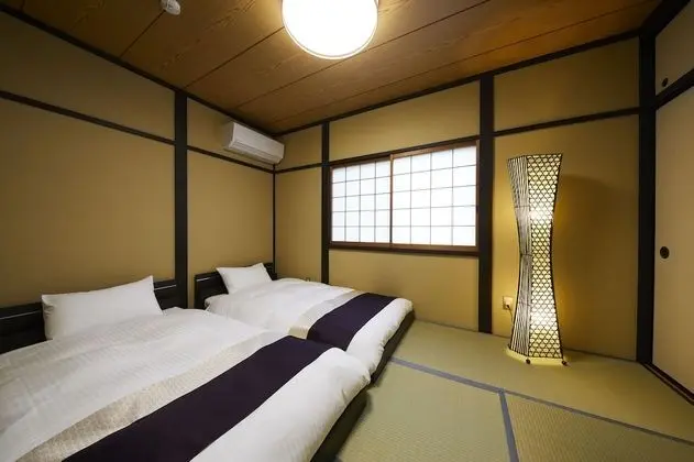 Ev (Japanese Style)