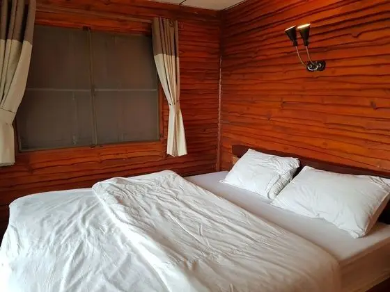 Phukho 3 Room with Fan