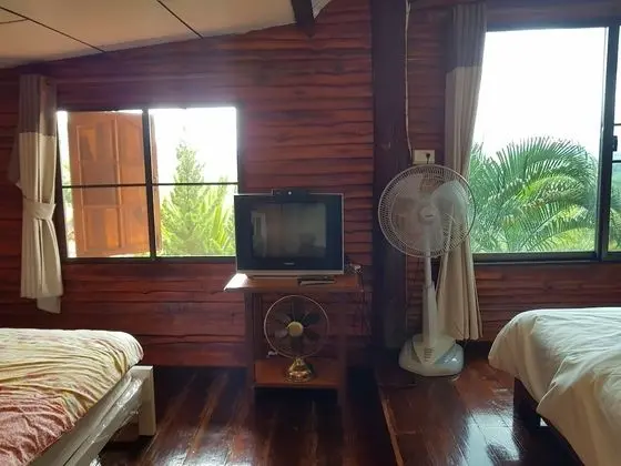 Phukho 3 Room with Fan