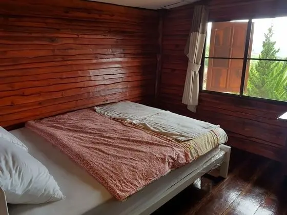 Phukho 3 Room with Fan