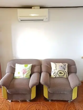 Phusak Room