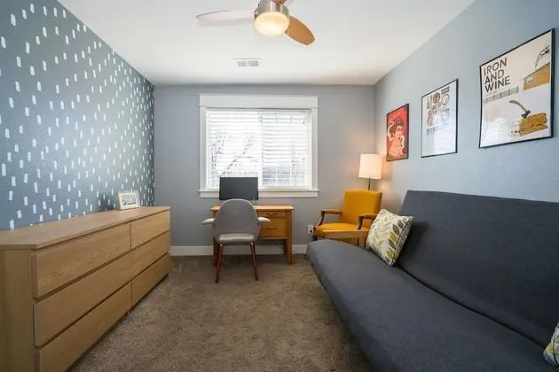 Ev (2 Bedrooms)