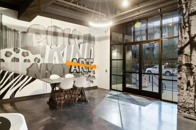 Ev, Birden Çok Yatak (RiNo Art Lofts - Urban Cowboy Loft! S)
