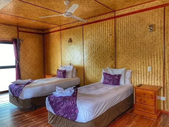 Deluxe Bungalov, Denize Sıfır