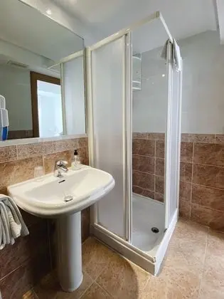 Standard Tek Büyük veya İki Ayrı Yataklı Oda