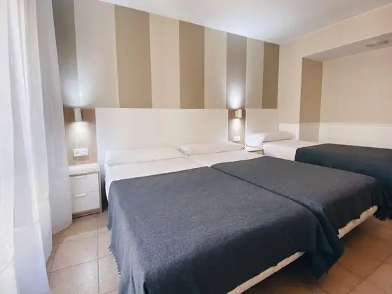 Standard Üç Kişilik Oda