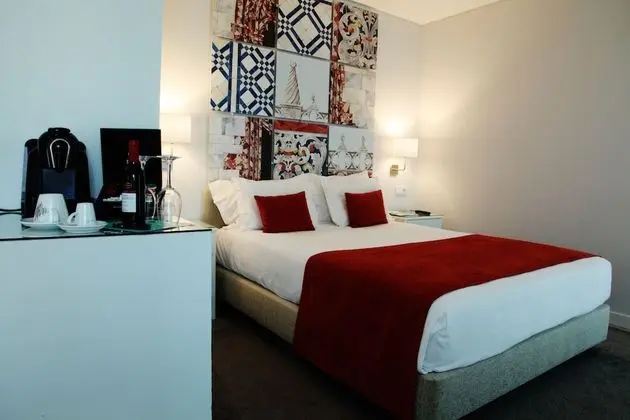 Superior Tek Büyük Yataklı Oda, Balkon, Şehir Manzaralı