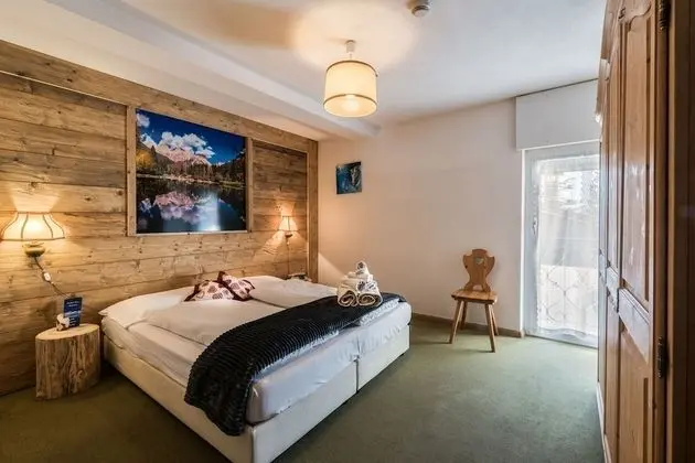 Classic Tek Büyük Yataklı Oda