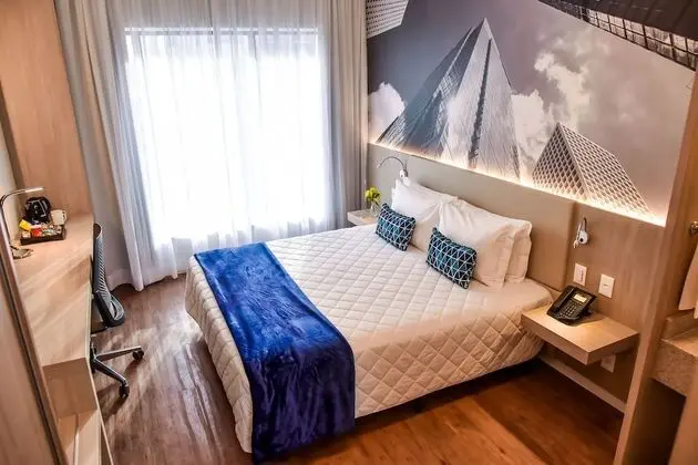 Superior Tek Büyük Yataklı Oda