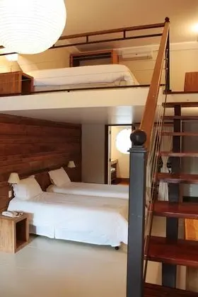 Family Oda, 1 En Büyük (King) Boy Yatak, Sıcak Su Küveti, Havuz Manzaralı