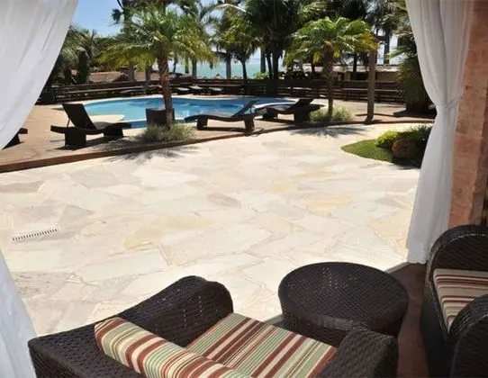 Family Oda, 1 En Büyük (King) Boy Yatak, Sıcak Su Küveti, Havuz Manzaralı