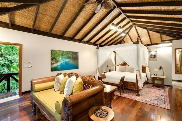 Garden View Casita - King