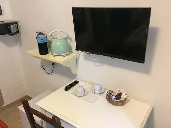 Standard Tek Büyük Yataklı Oda