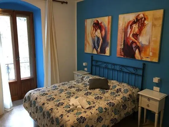 Tek Büyük Yataklı Oda, Balkon