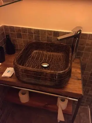 Tek Büyük Yataklı Oda, Balkon