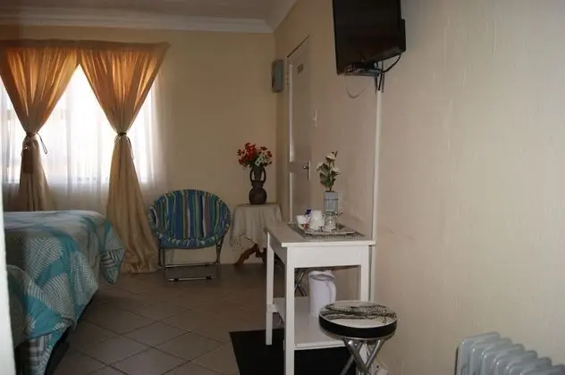 Deluxe Room, 1 Bedroom, Garden View, Garden Area