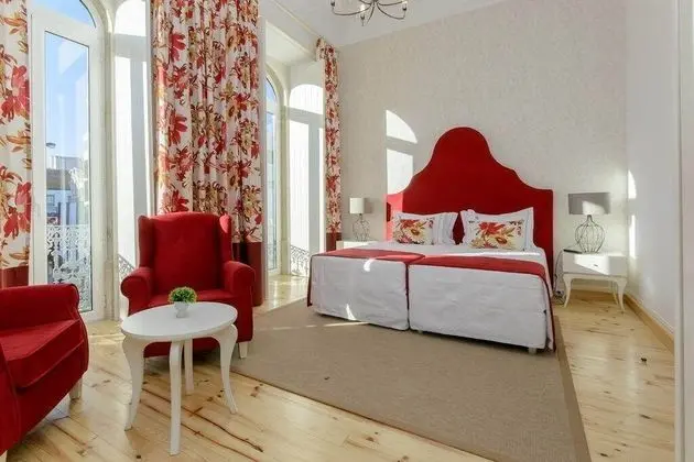 Süit, Bahçe Manzaralı (Rouge)