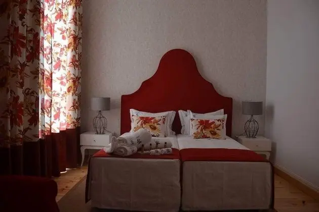 Süit, Bahçe Manzaralı (Rouge)