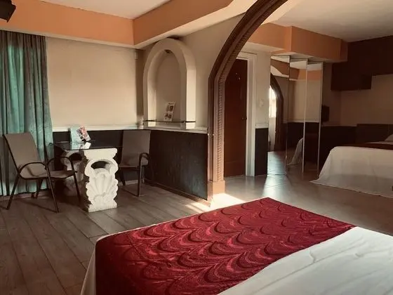 Tek Büyük Yataklı Oda
