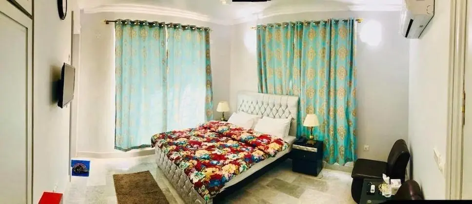 Deluxe Ev, 1 En Büyük (King) Boy Yatak, Sigara İçilebilir