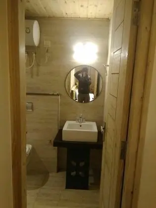 Deluxe Room (with Balcony)