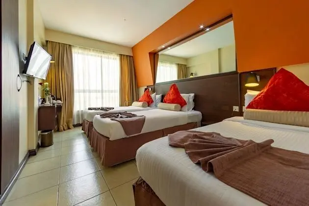 Deluxe Üç Kişilik Oda