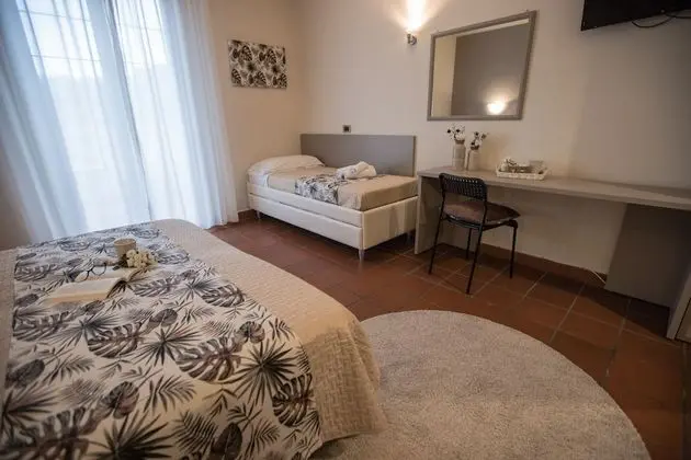 Deluxe Üç Kişilik Oda