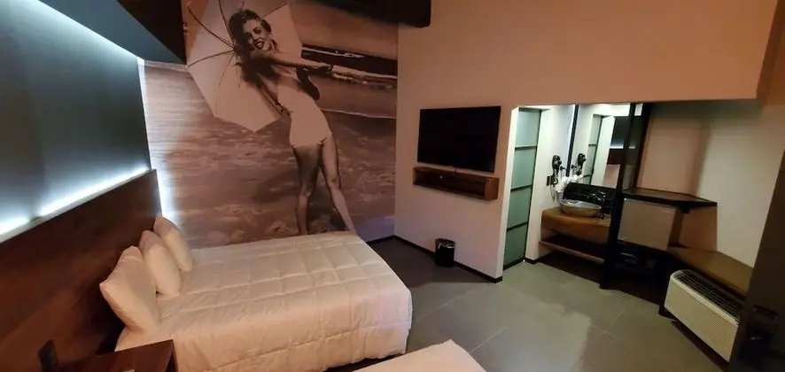 Comfort Tek Büyük Yataklı Oda
