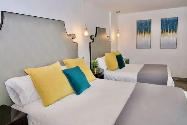 Luxury Süit, 2 Büyük (Queen) Boy Yatak (102)