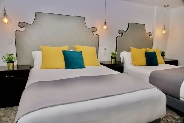 Luxury Süit, 2 Büyük (Queen) Boy Yatak (102)