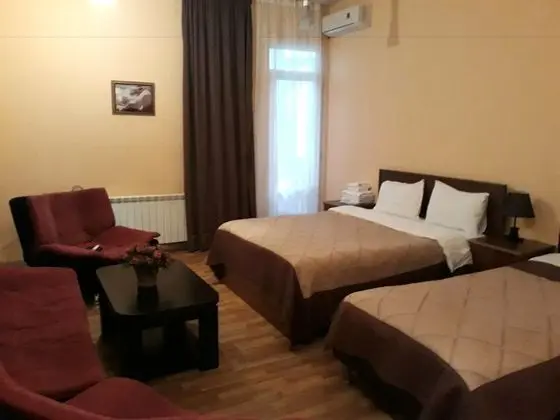 Standard Üç Kişilik Oda