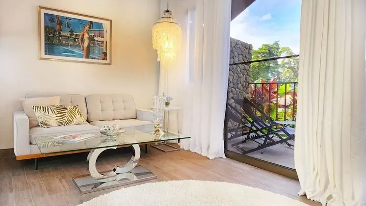 Luxury Kulübe, 1 En Büyük (King) Boy Yatak, Sıcak Su Havuzu, Zemin Kat